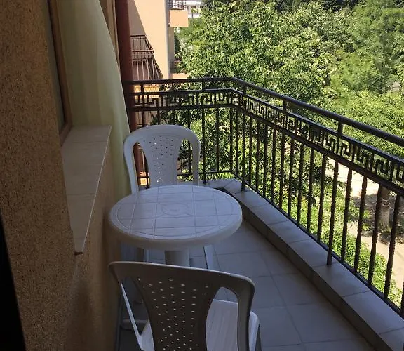 Family Friends Primorsko