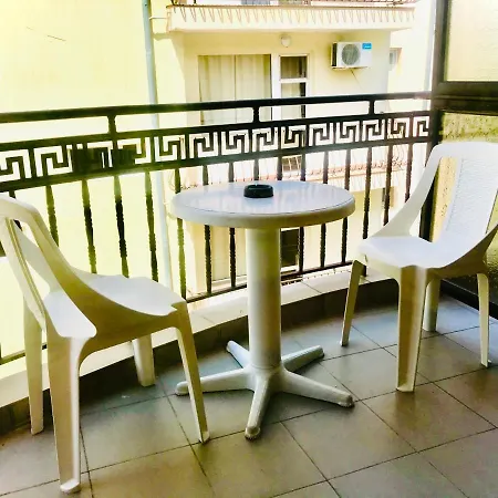 Family Friends 4* Primorszko